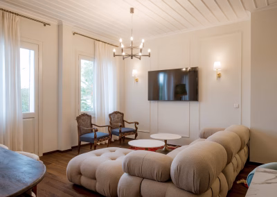 Interior Design Nafplio Bouboulinas by Siaini Architecture